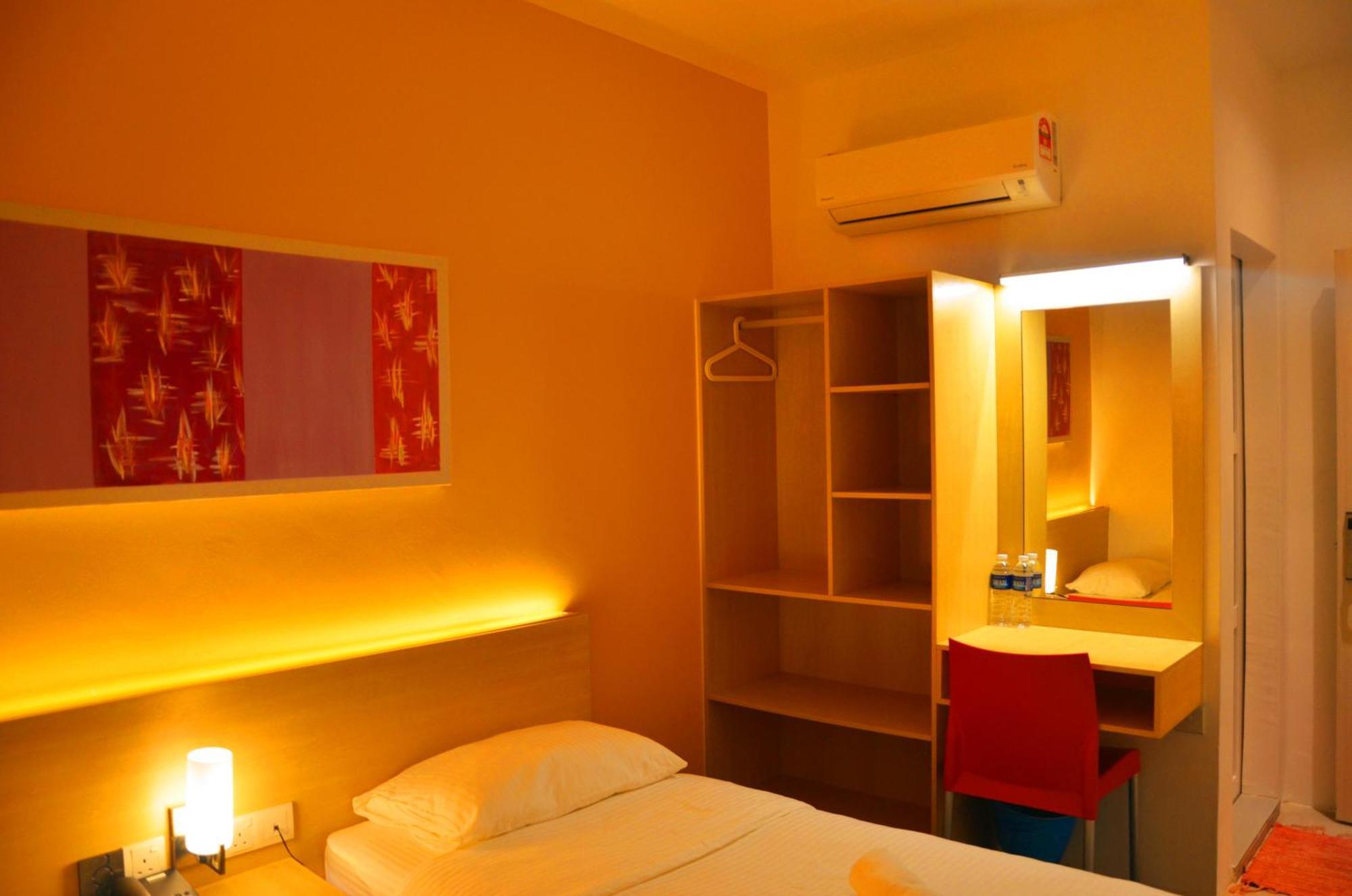 Hotel Jeti Tg Gemok Padang Endau 외부 사진